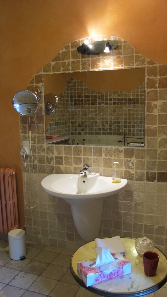 Domaine de Valbrillant Chambres d'hôtes