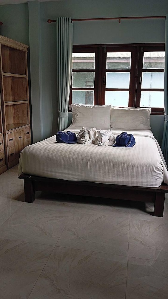 Moubillow Resort