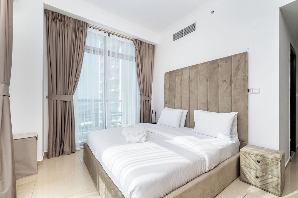Manzil - Spacious 2BR near Marina Beach