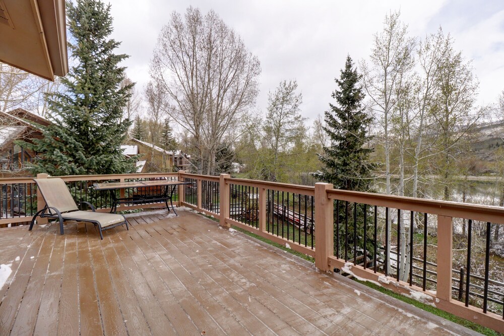 1250 Willow Grove 3 Bedroom Townhouse