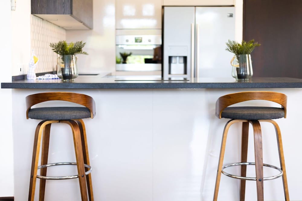 Sunshine Magnificently Bright 2BR Top City Centre Townhouse