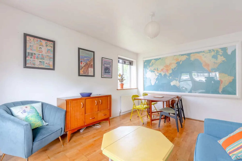 Cosy 2BD Flat - New Cross