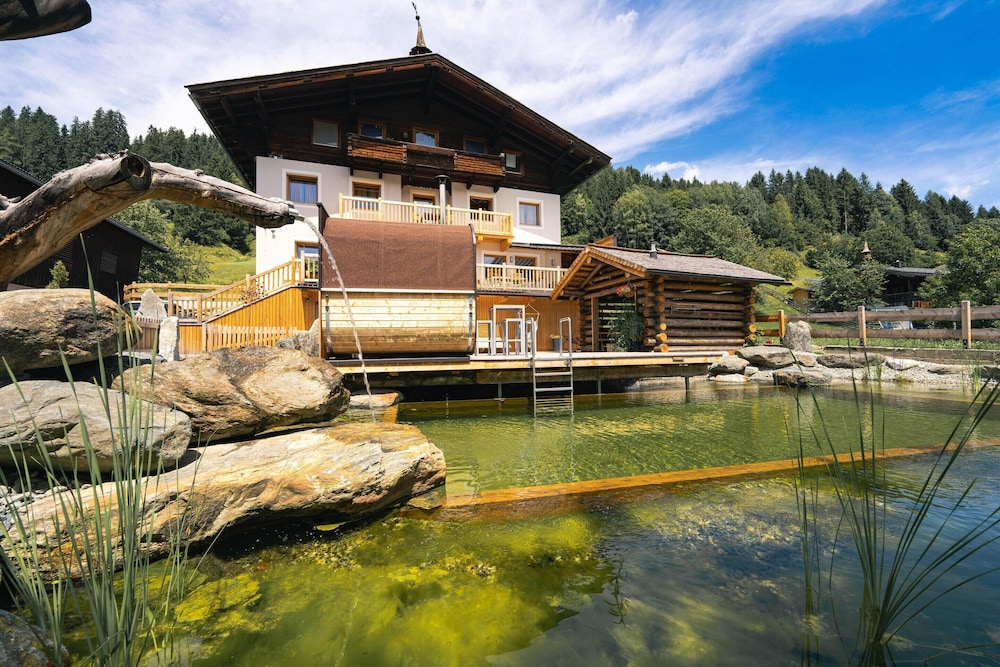 Bauenhaus With Swimming Pond and hot tub