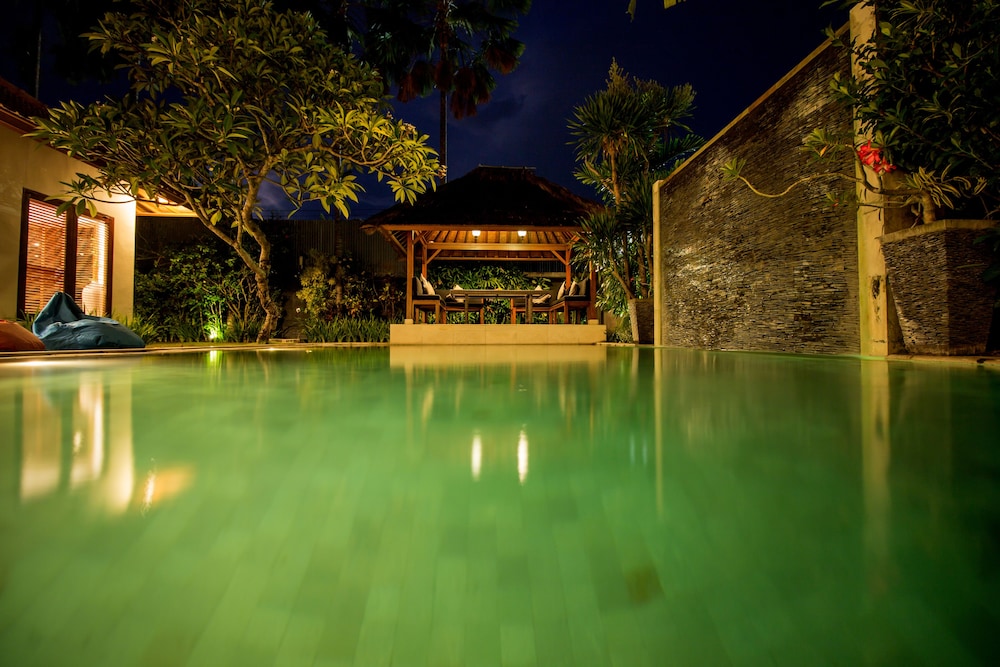 Amore Villas