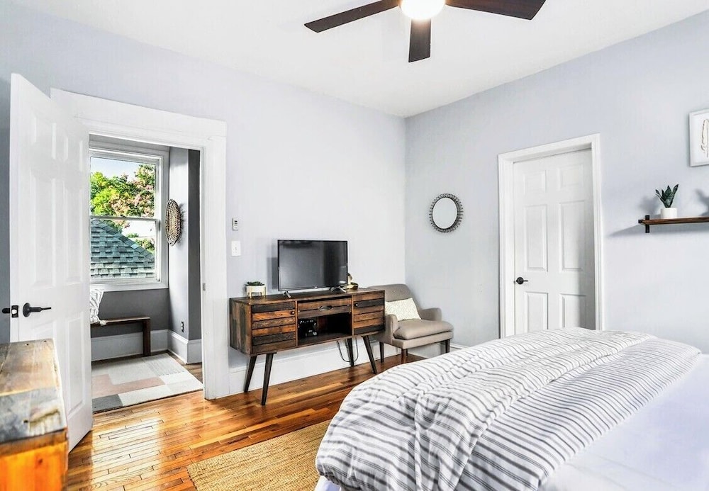 Stylish Oasis in Prime Location