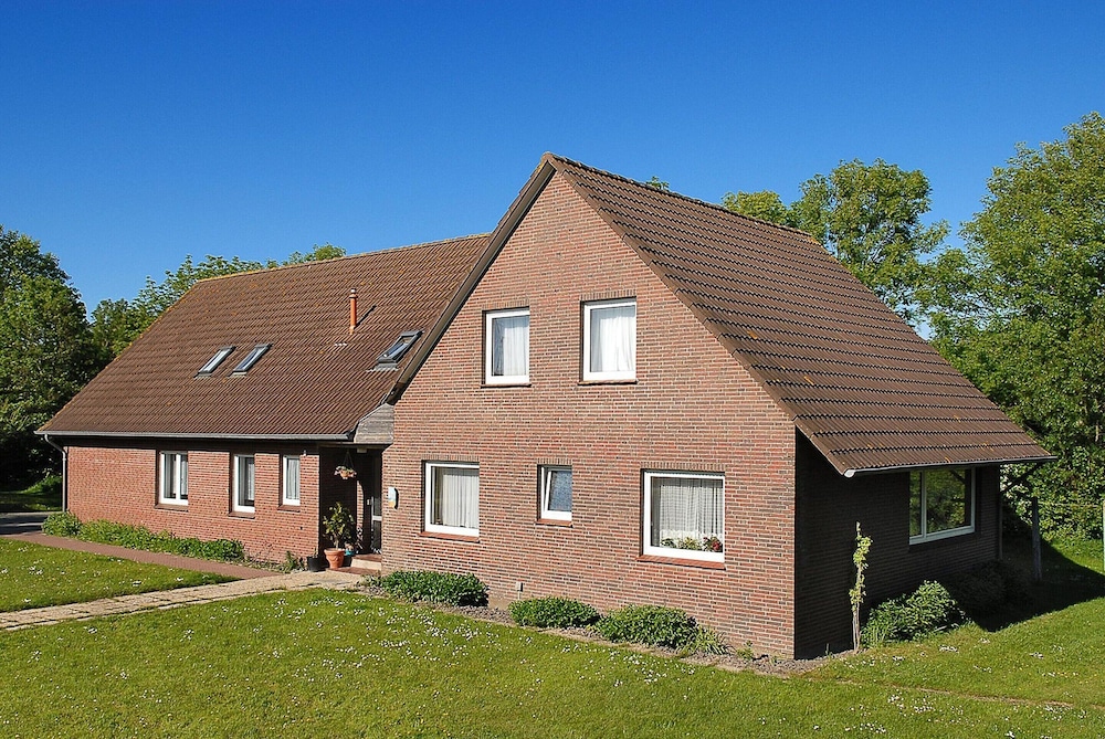 Geraeumige Ferienwohnung in Bensersiel