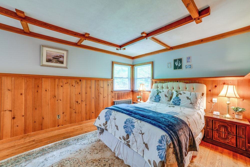 Serene Home w/ On-site Brook in Callicoon Center