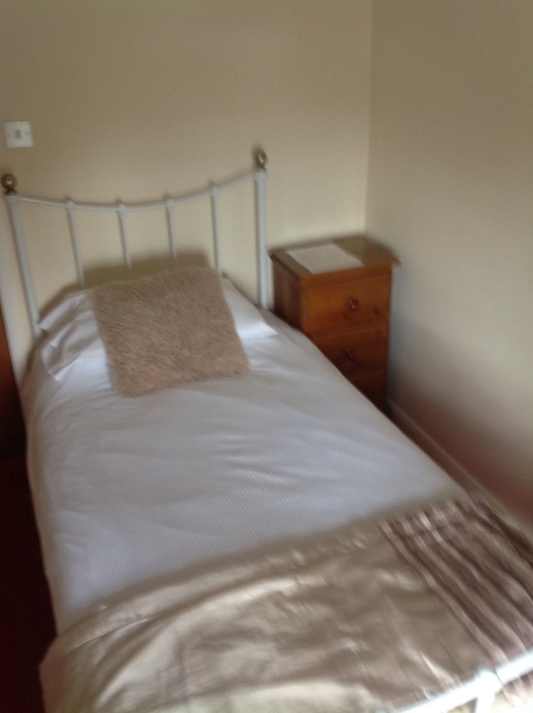 Glan Yr Afon Inn