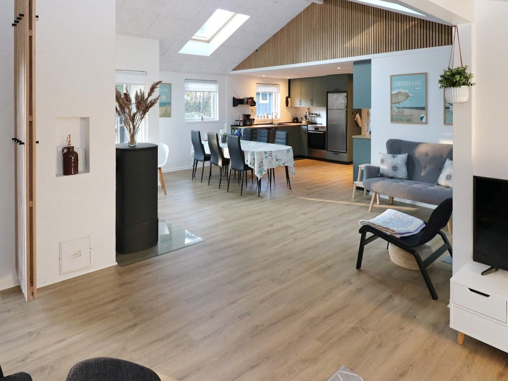 Lovely Holiday Home with Terrace near Hadsund view 4