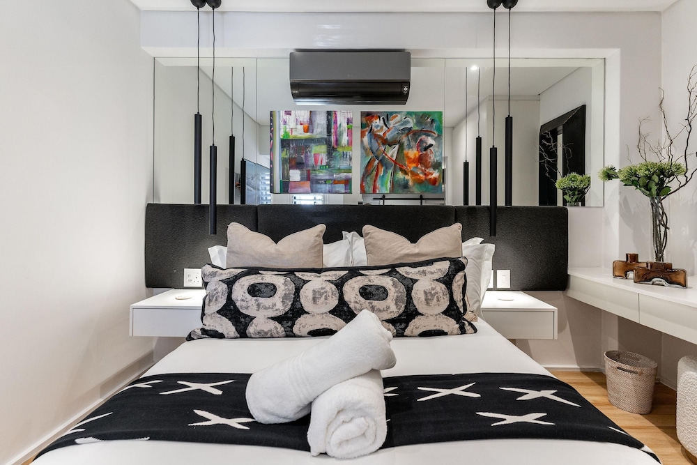 Bakoven Palms Villa - Ultra Lux Villa With Jacuzzi
