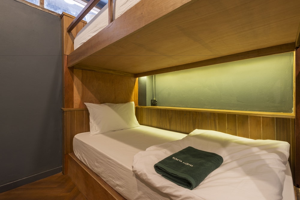 Suneta Hostel Chiang Mai