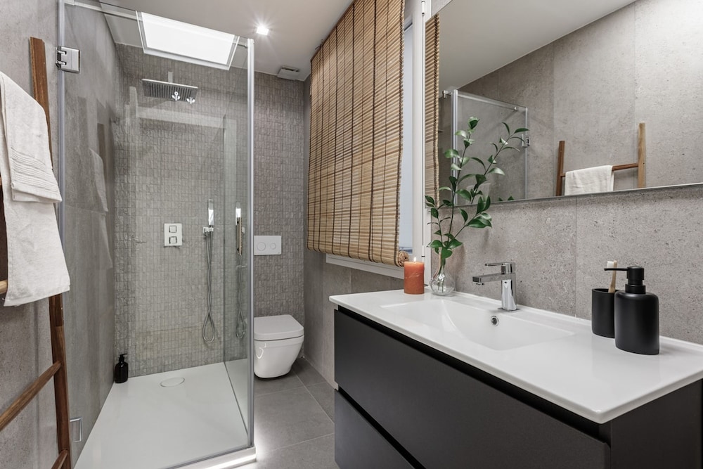 Selong - 2 Bedrooms in Almagro