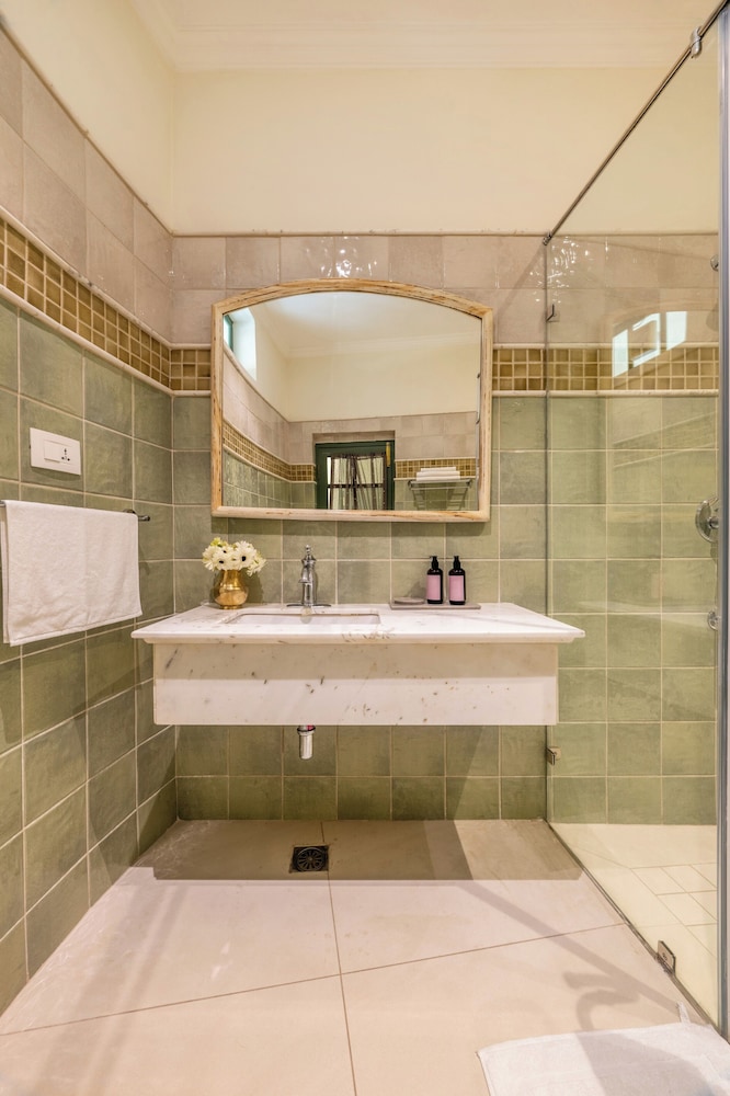 Niravi Jaipur