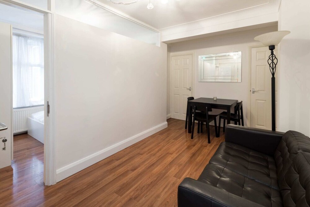 Smart 2 Bed Apartment near Oxford Street & Hyde Park