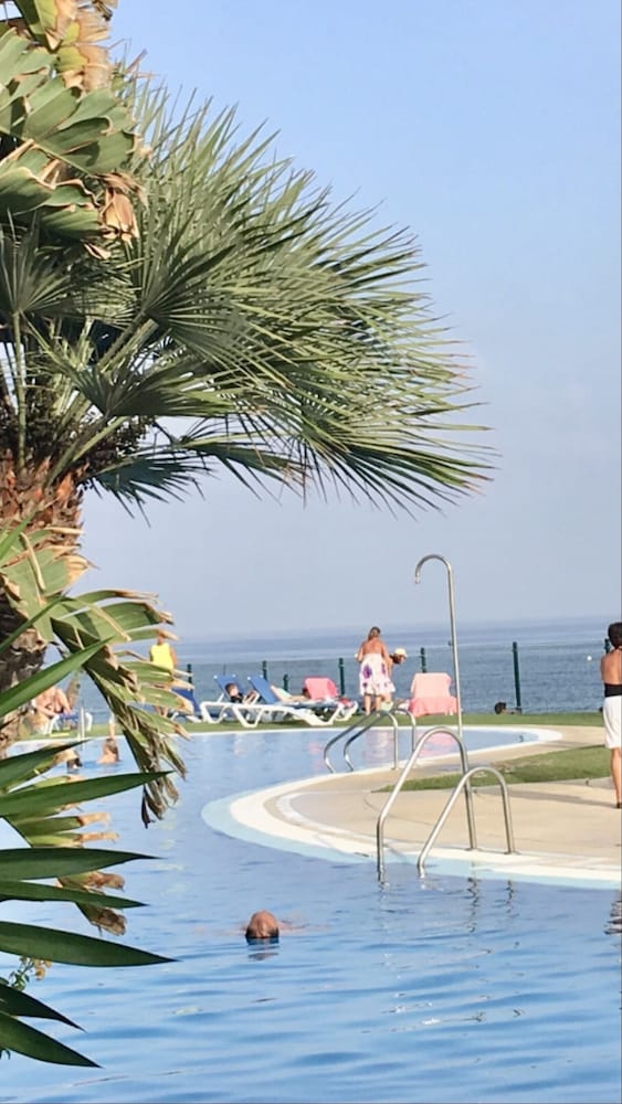 MI CAPRICHO C11 luxury apartment by the Sea