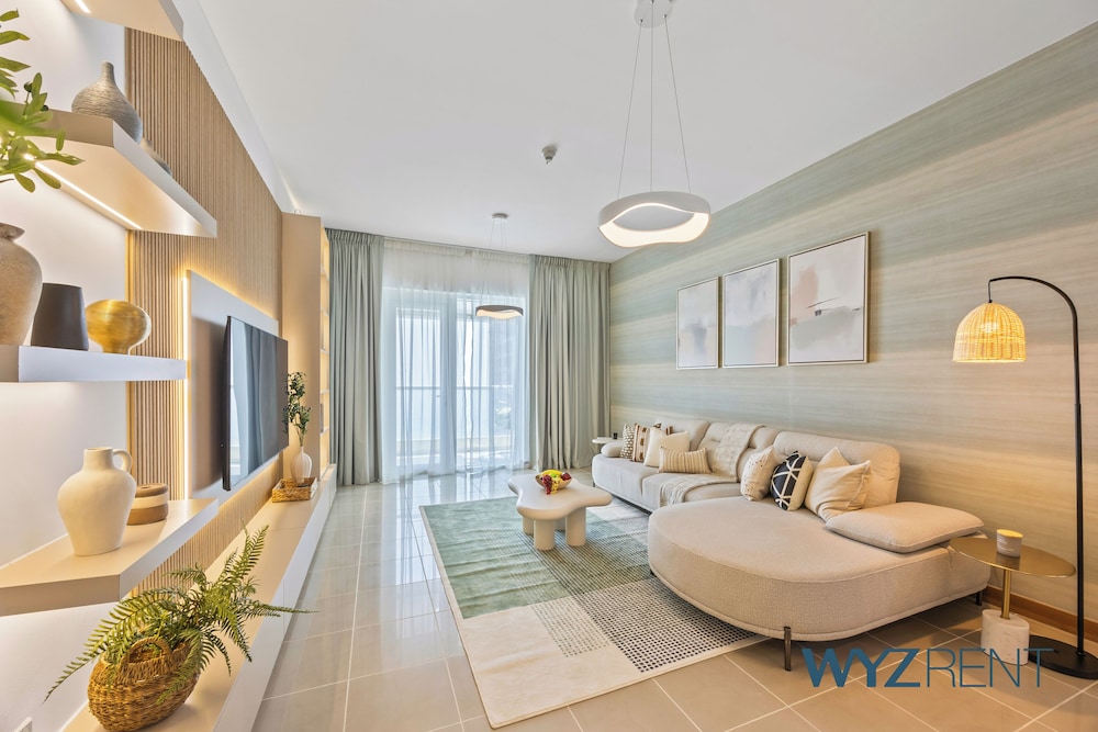 Aegean Charm 2BR Sulafa Tower Marina