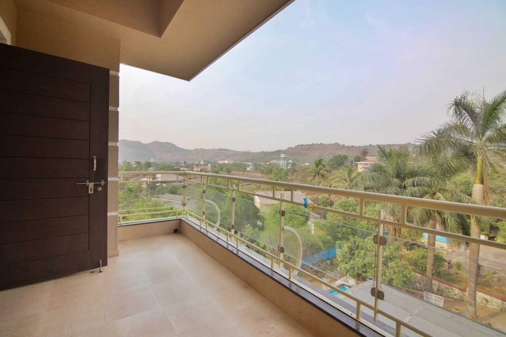 Parmar mount view