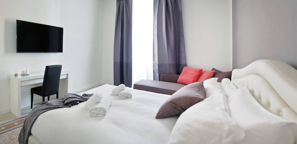 Varental Via Paolo Ii Vatican 3br