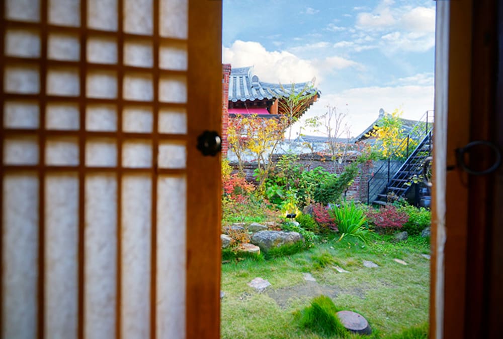 Kkot Daegwol