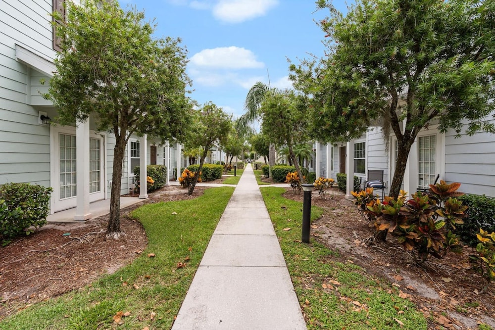 Amazing 3 Bdr House Near Disney - Lv22106