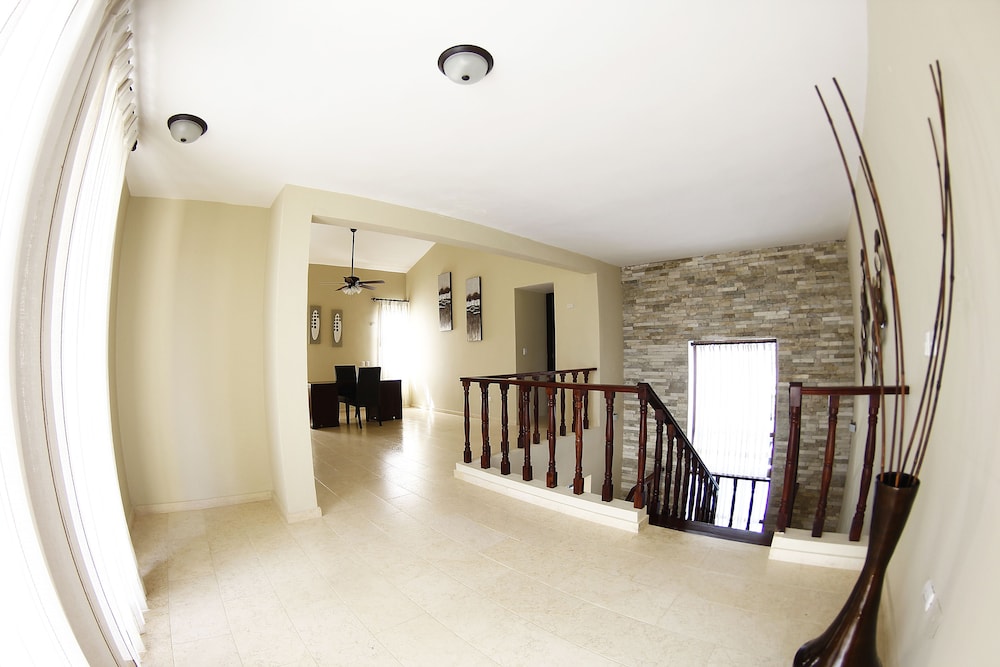 Ocean High Luxury Residence