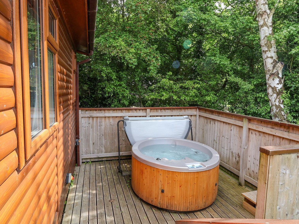 Callow Lodge 22 view 5