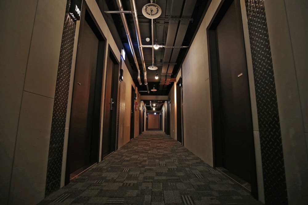 Nys Loft Hotel - Hostel