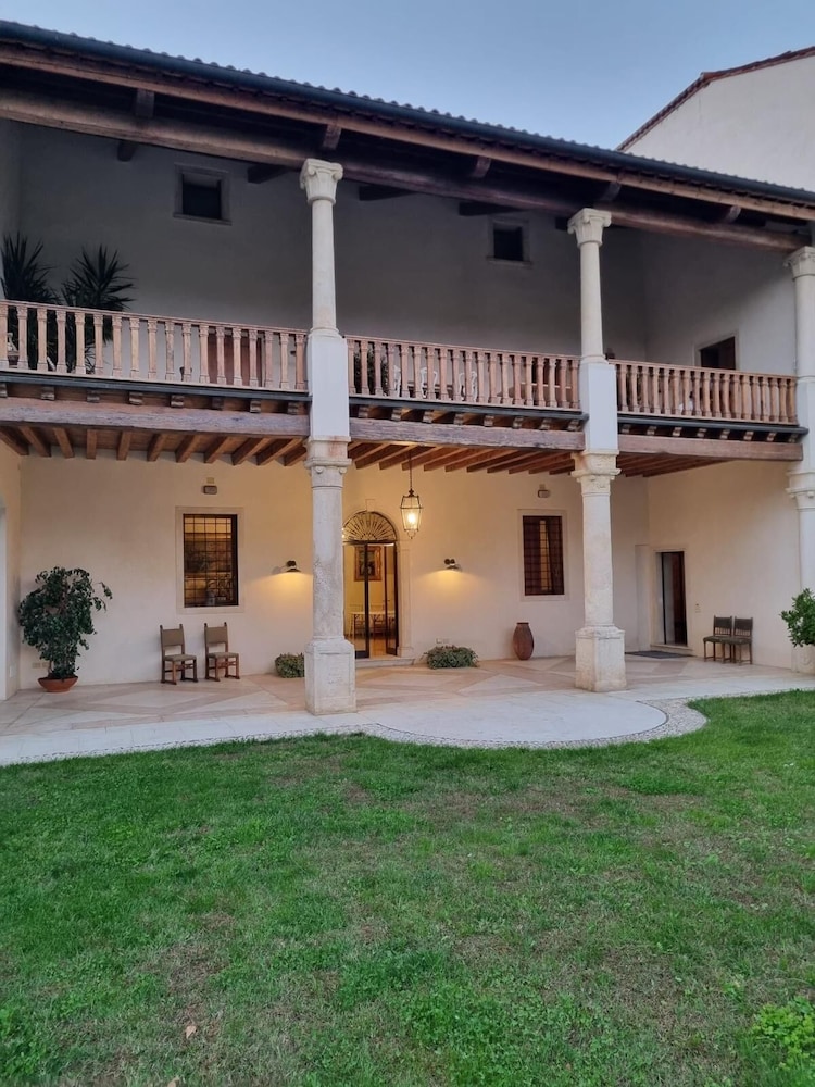 Villa Valmarana De Toni