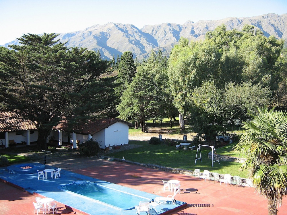 Hotel Colonial - Image 1