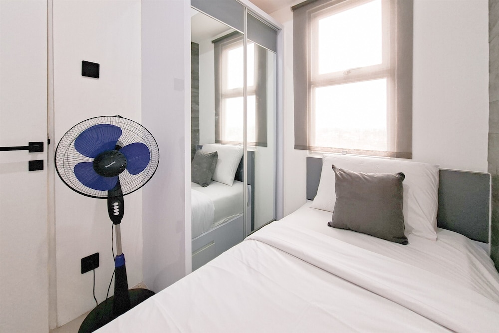 Modern Minimalist 2Br At Urbantown Serpong Apartment