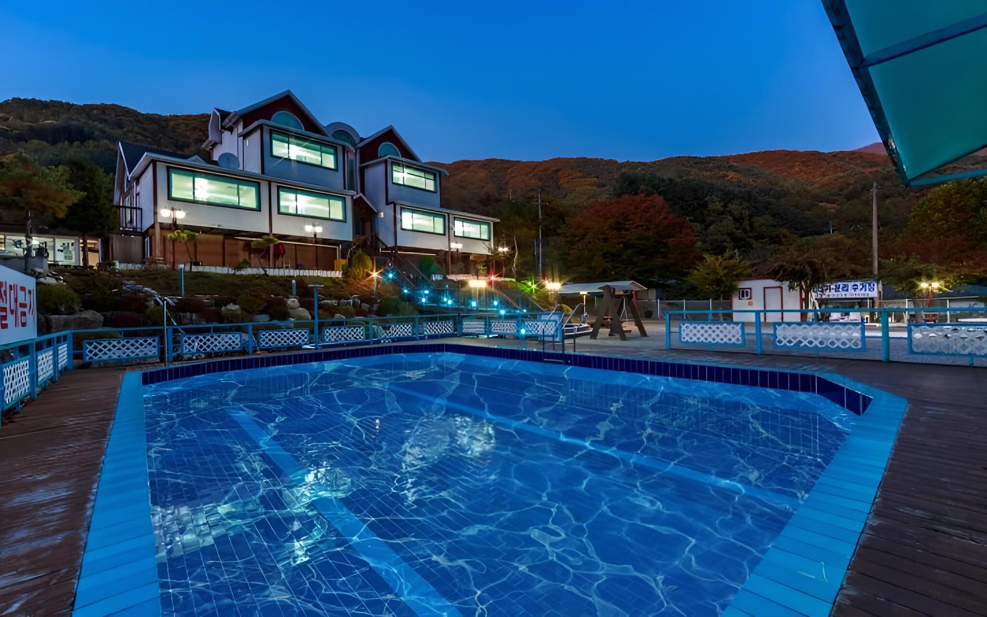 Gapyeong Rich House Pension
