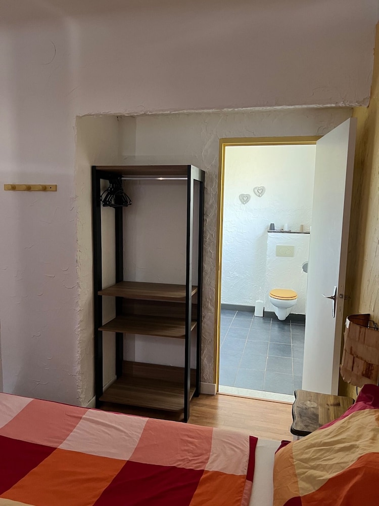 BNB Castellane view 2