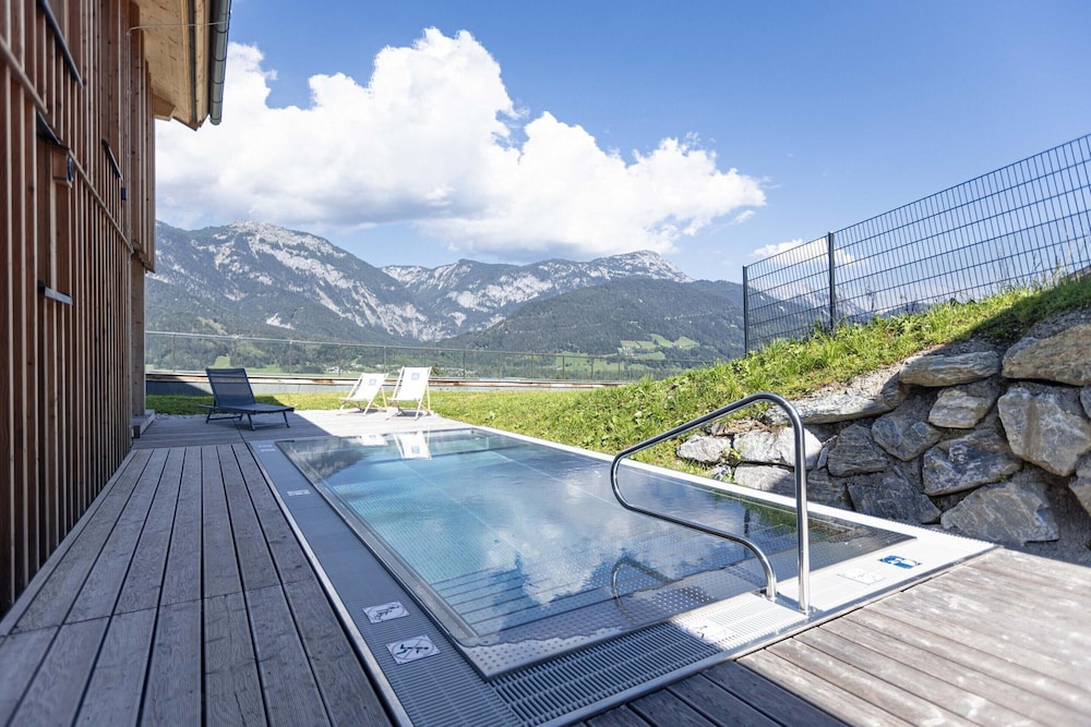 Lush Chalet With Private Sauna