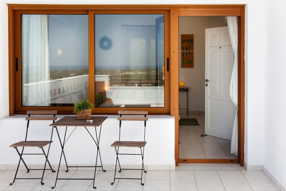 Artemis Spacious Luxury Villa With XL Private Pool
