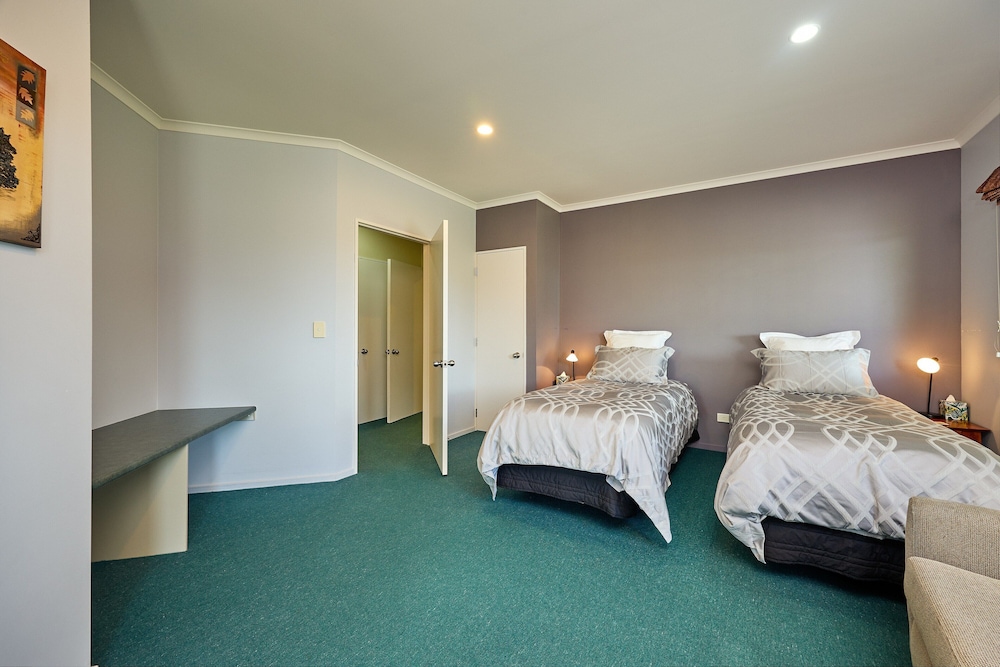Awatea Country B&B