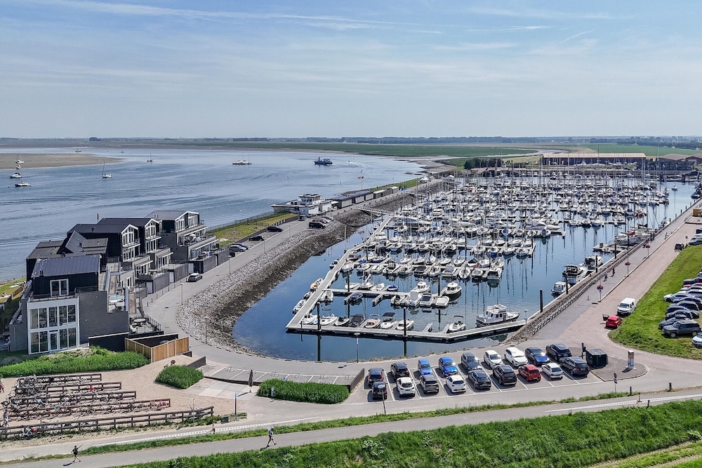 Apartment in Zeeland by Oosterschelde Beach