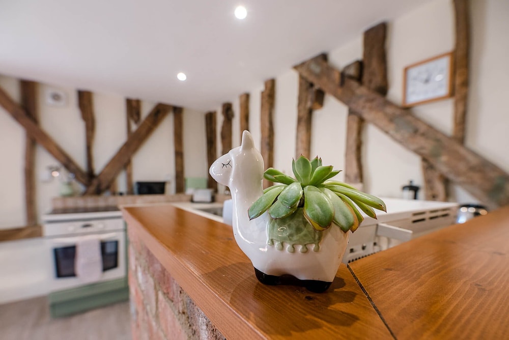 Harvest Cottage, Valley Farm Barns, Snape view 5