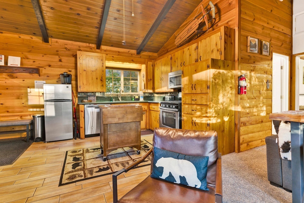 Orchard Family Cabin #2560