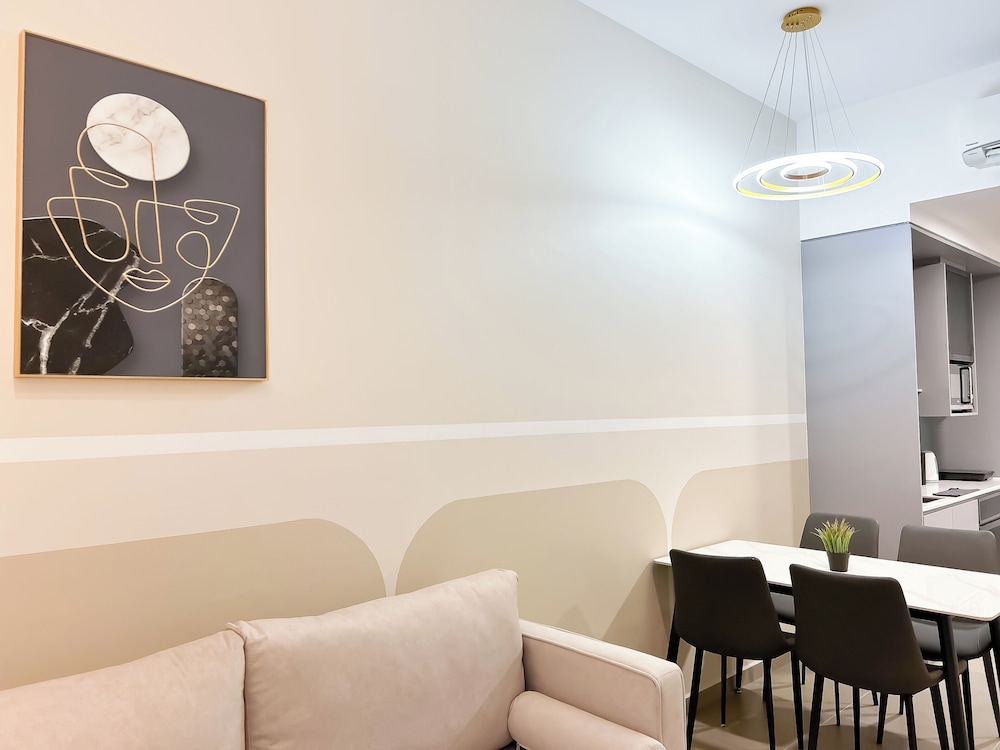 Mossaz by Manhattan Group