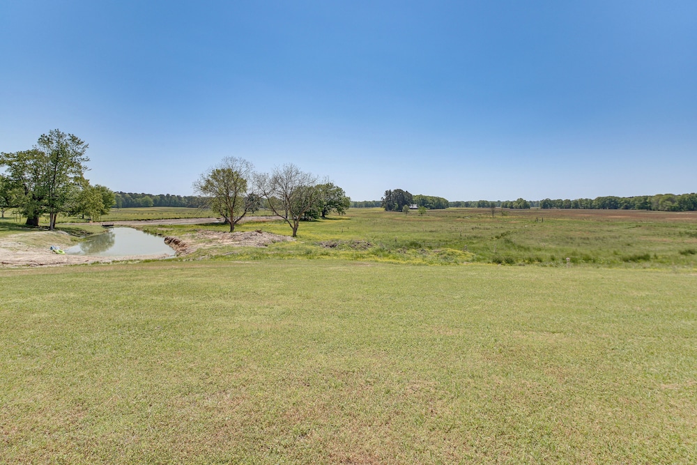 Fish, Swim & Tube: Okolona Studio w/ Pond Access