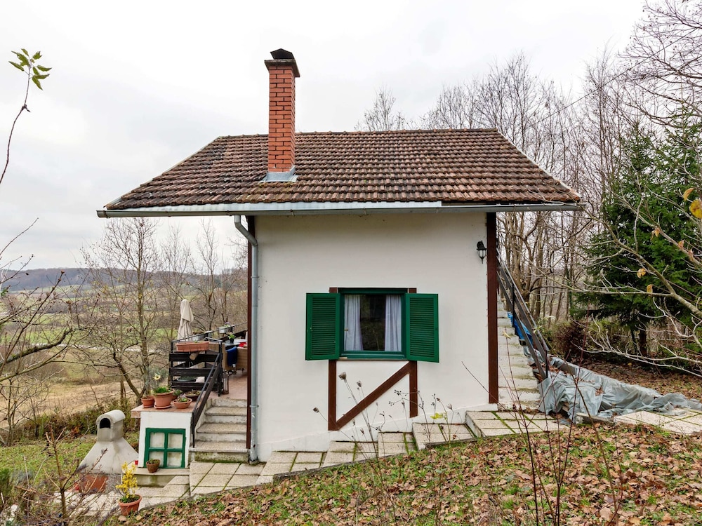 Delightful Holiday Home in Havidić Selo with Garden view 3