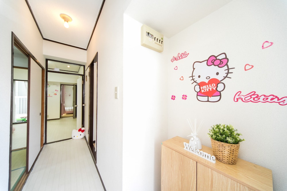 Universal Room