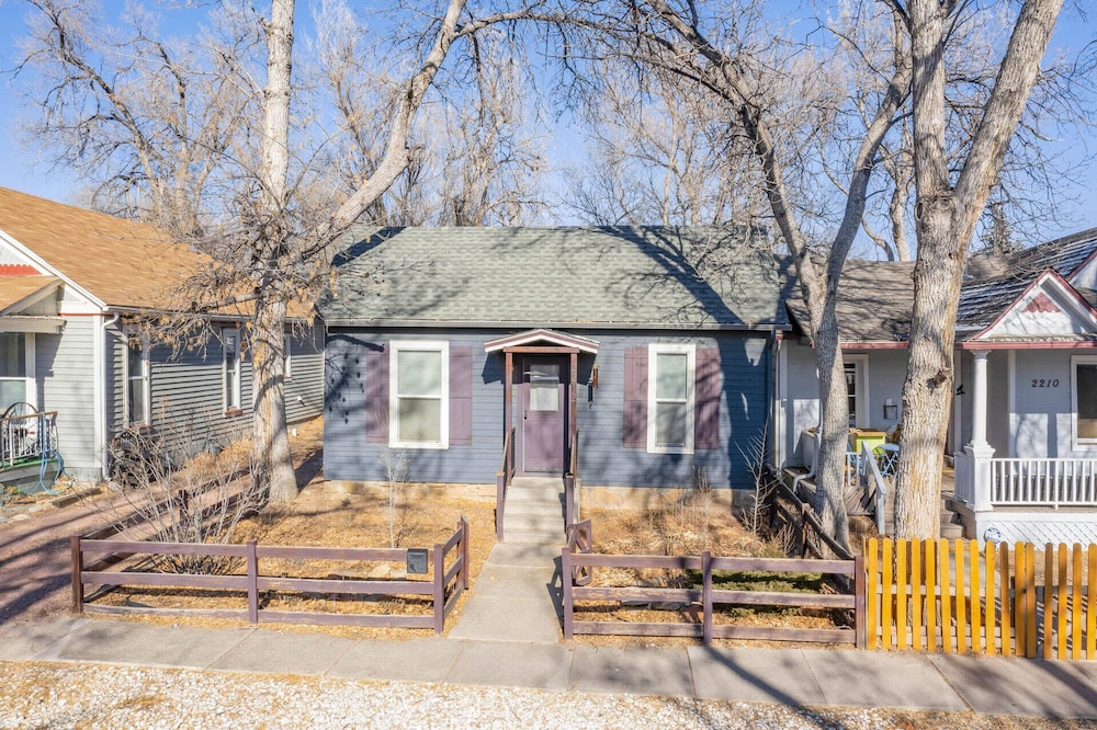2BR Old Colorado City Dog Friendly! view 4