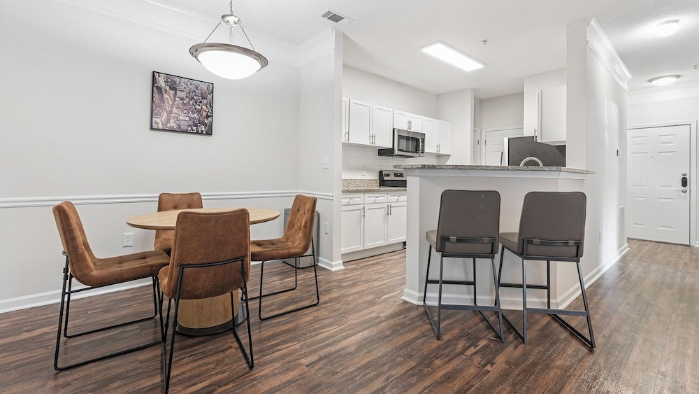 Landing Summerville Apartments