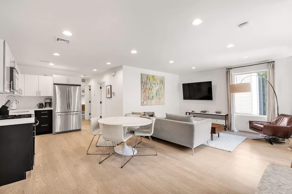 Clinton Grove by Rove Travel 2BR Modern Apt