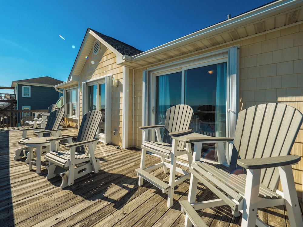 Twin Palms by Topsail Realty