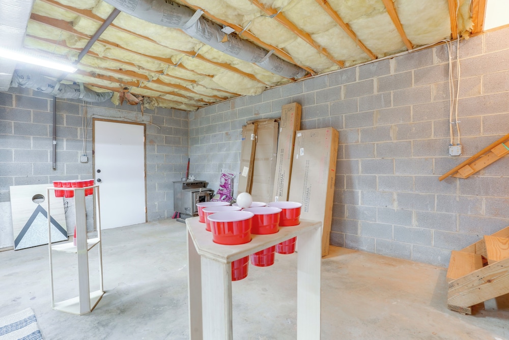 Pet-friendly Lake Monticello Home w/ Perks!