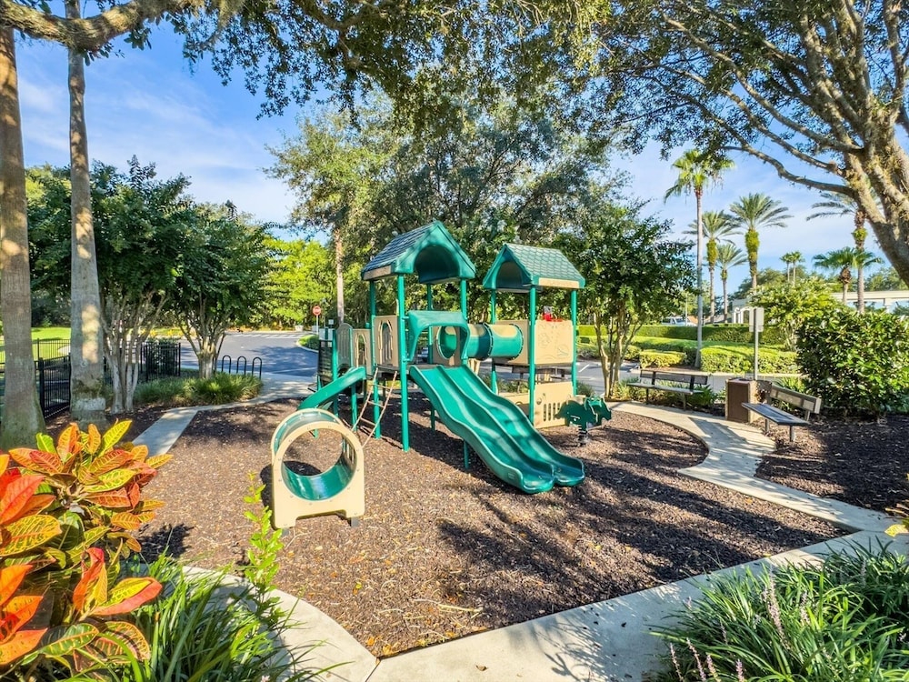 Emerald Island Resort 3 Bedroom Townhome Close to Disney! 3 Townhouse