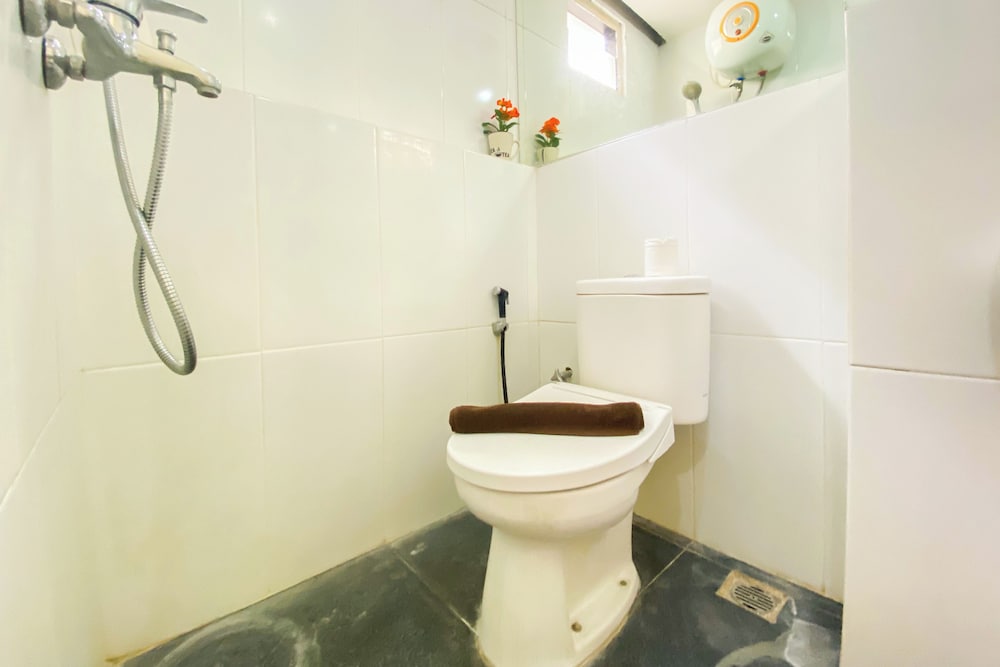 Homey 2Br With Modern Design Kebagusan City Apartment