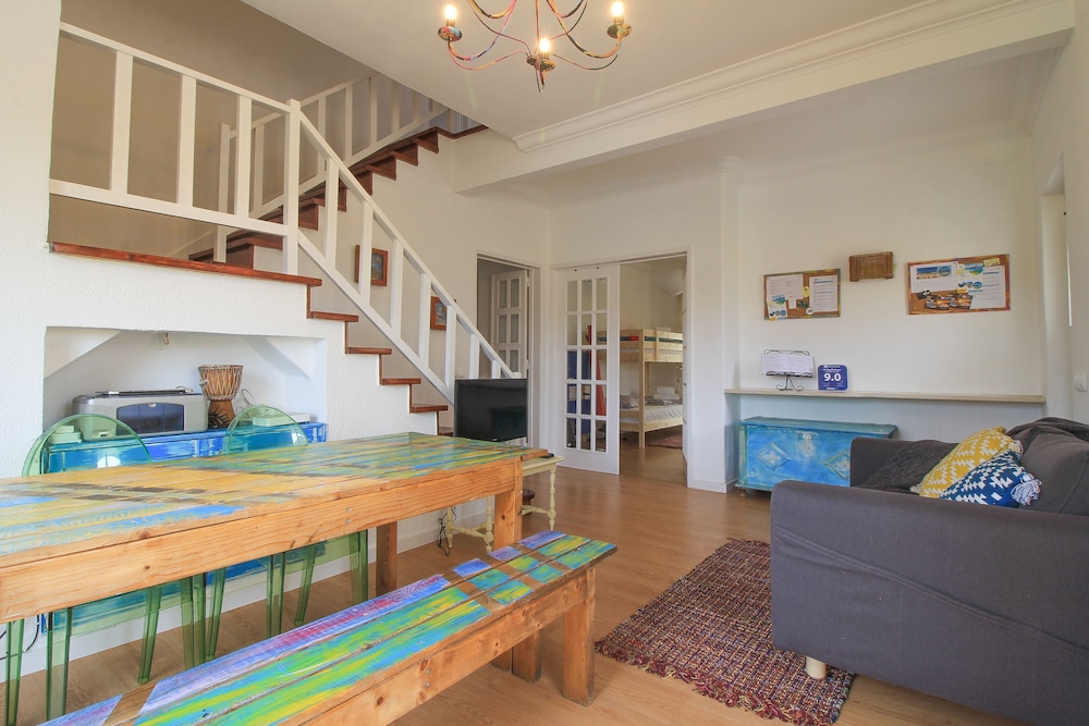 Mr Ziggy's Surfhouse - Hostel